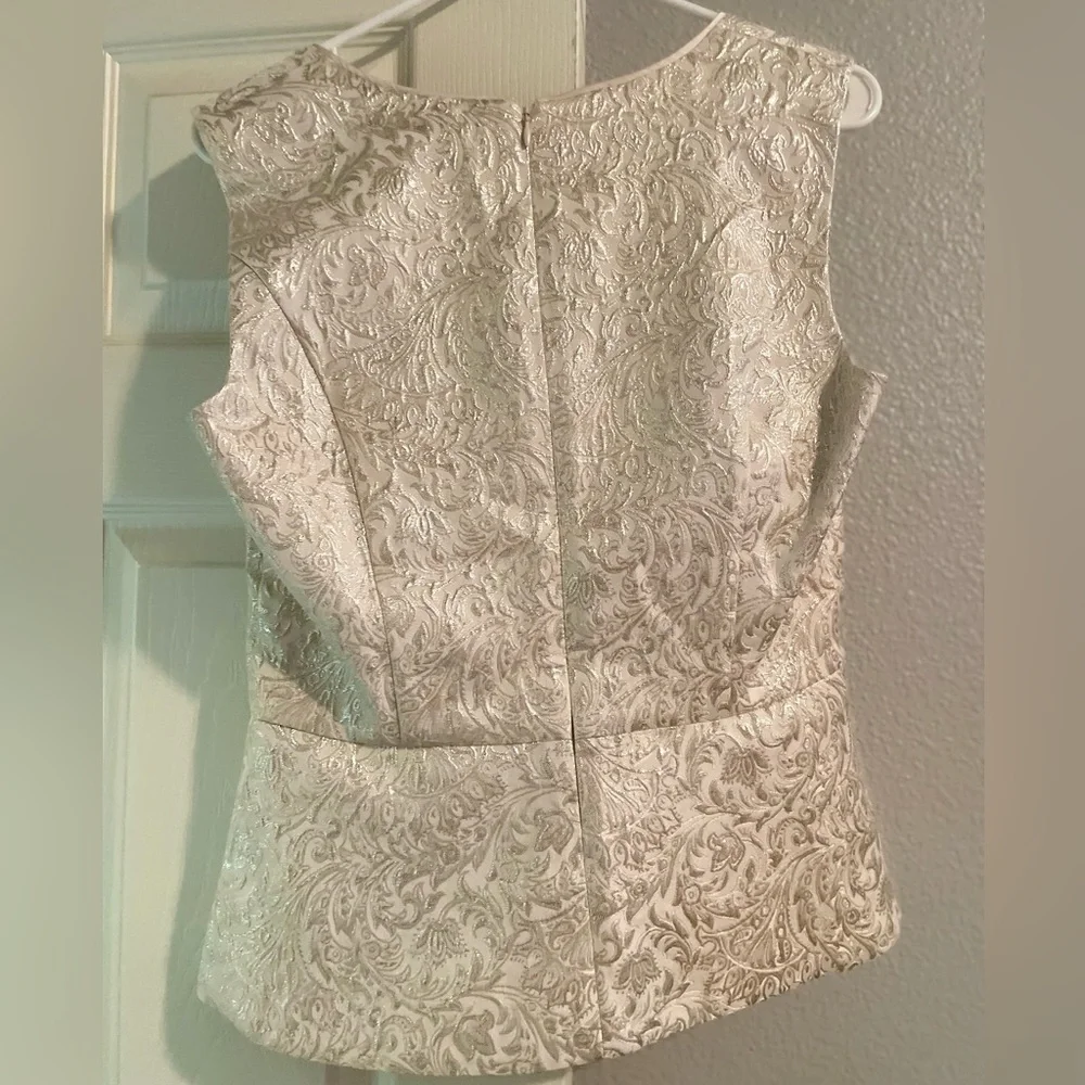 WHBM gold embossed shimmer top - Picture 2 of 4